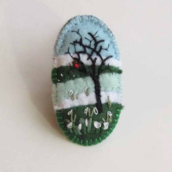 Snowdrops and Tiny Robin - Oval felt brooch