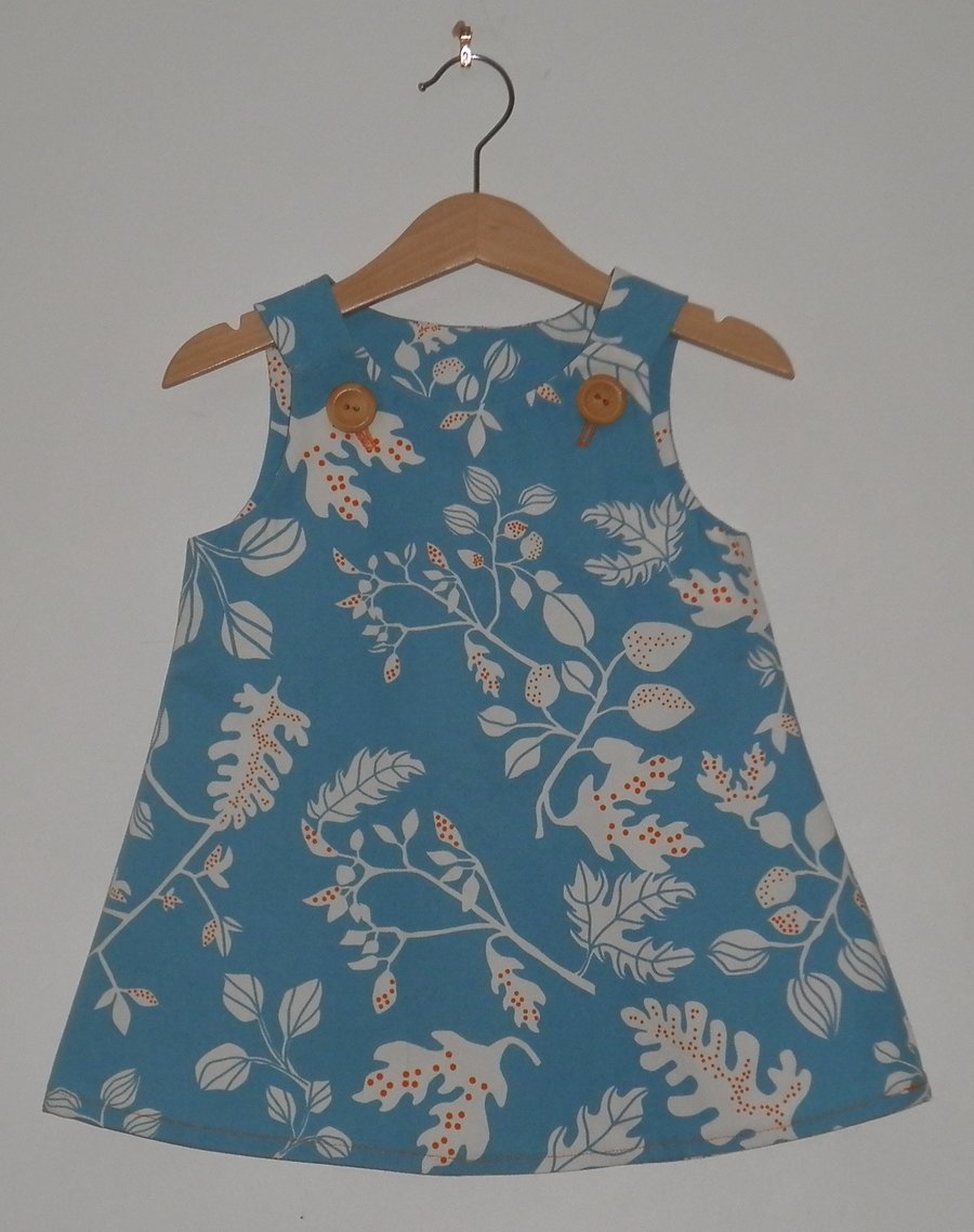 SALE .LEAF PRINT DRESS 2 Years. FREE POSTAGE