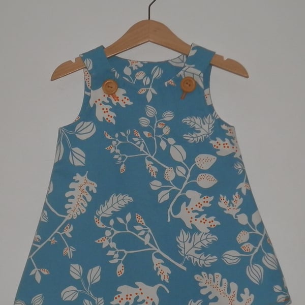 SALE .LEAF PRINT DRESS 2 Years. FREE POSTAGE