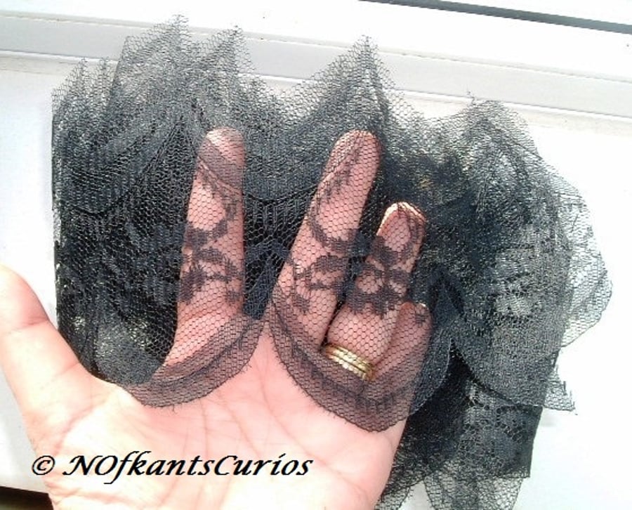 Large Quantity of Vintage Black Floral sash like Lace, approx 1.76 metres!