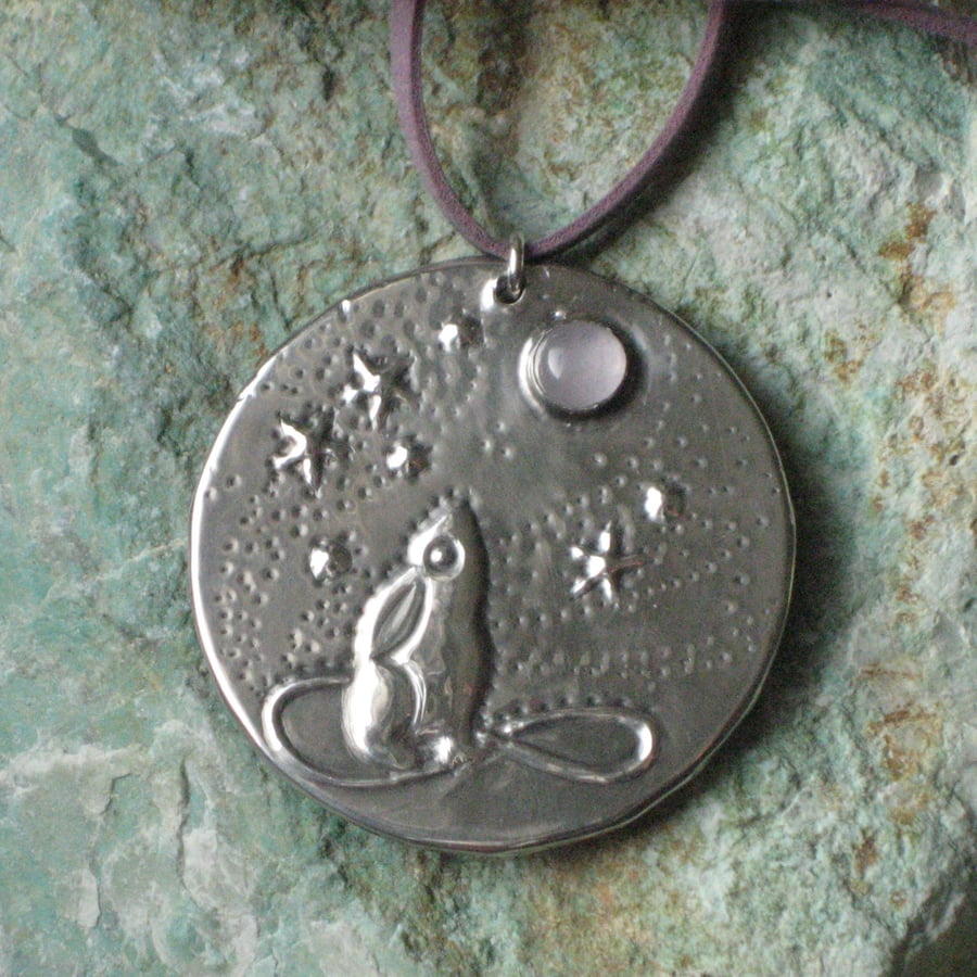  Moongazing Hare Silver Pewter Pendant with Rose Quartz