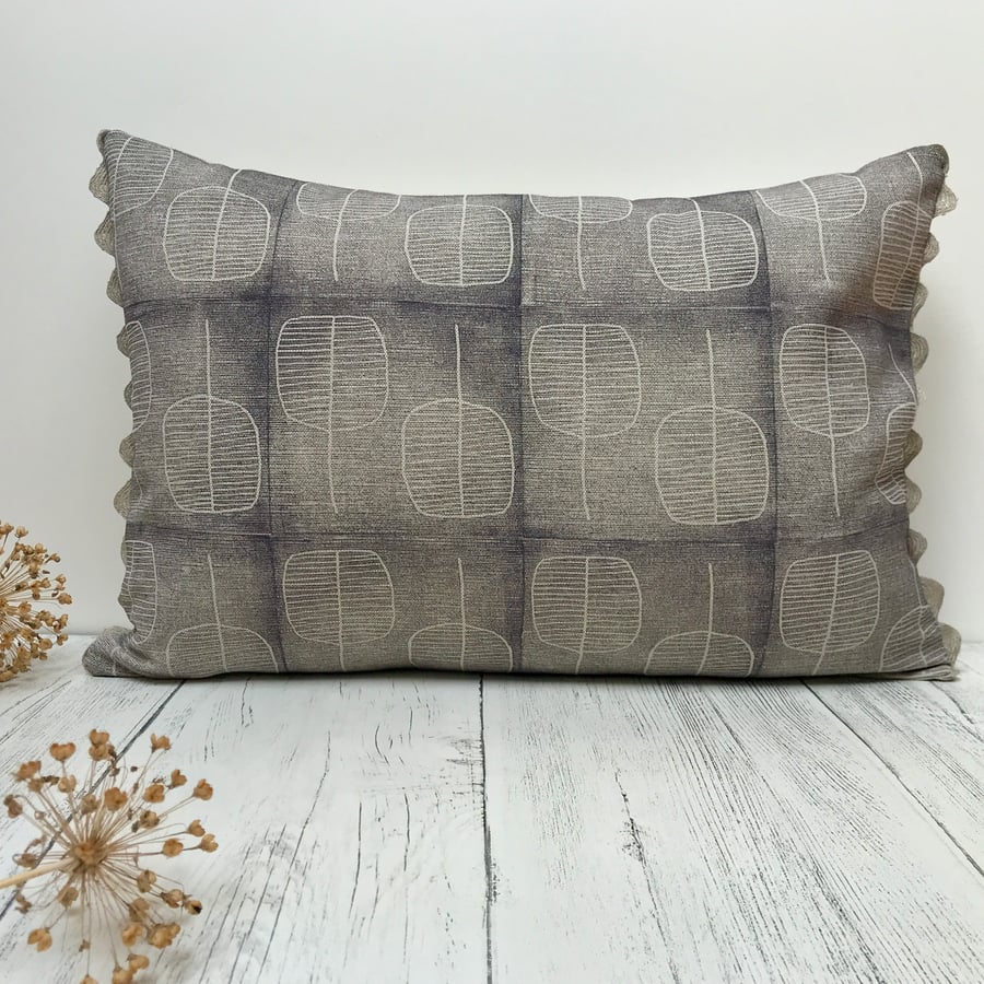 Hand Printed Linen Oblong Cushion - FOLKI - Lavender