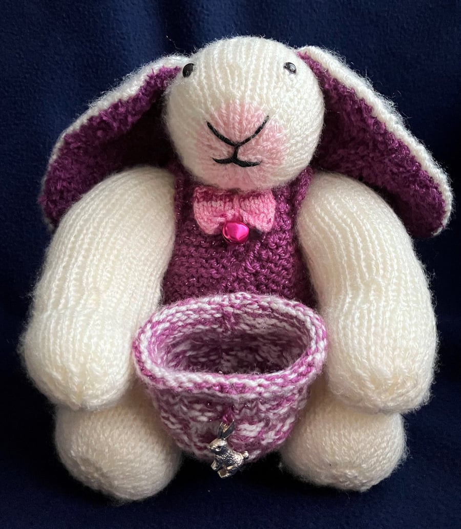 Rabbit with knitted basket keepsake holder - Cream - Special Gift