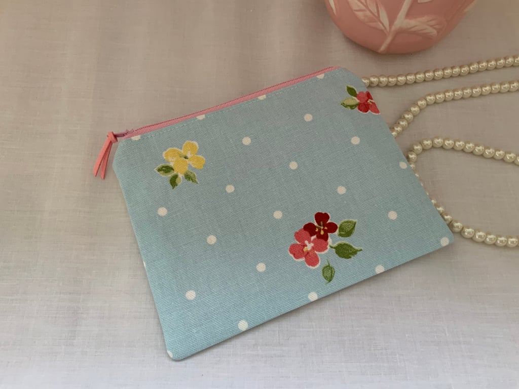Zipped Purses, Pouch, Small Cosmetic Bag, Accessory Purse, Floral Purse