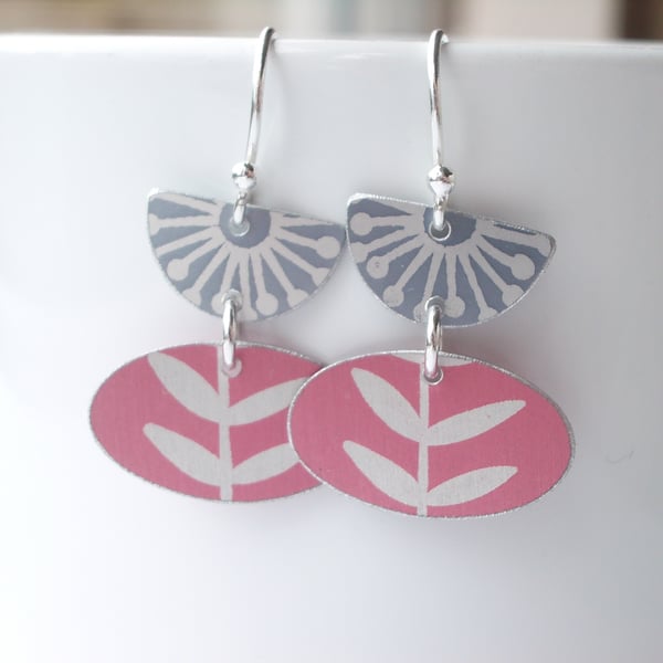 Folk art earrings in coral pink and grey