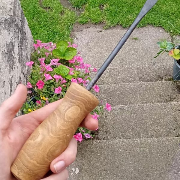 Wooden-handled screwdriver 