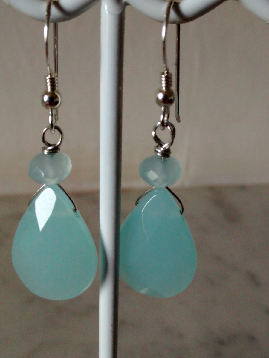 SEA BLUE TEAR DROP  EARRINGS - BLUE EARRINGS - DANGLE EARRINGS - FREE SHIPPING 