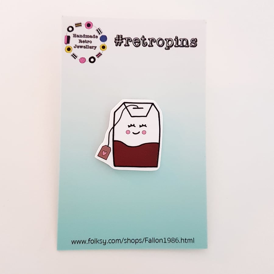 Retropins - Kawaii Teabag shrink plastic pin