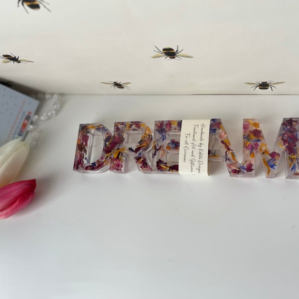 Handmade floral Resin DREAM Sign 20cm interior Home Decor  with FREE delivery