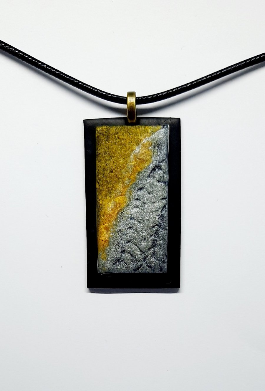 Panel pendant 