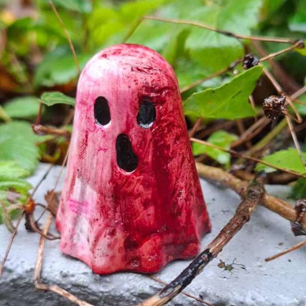 Ghost Ornament Ghostie ELISE spooky cute gothic style emo punk clay Valloween