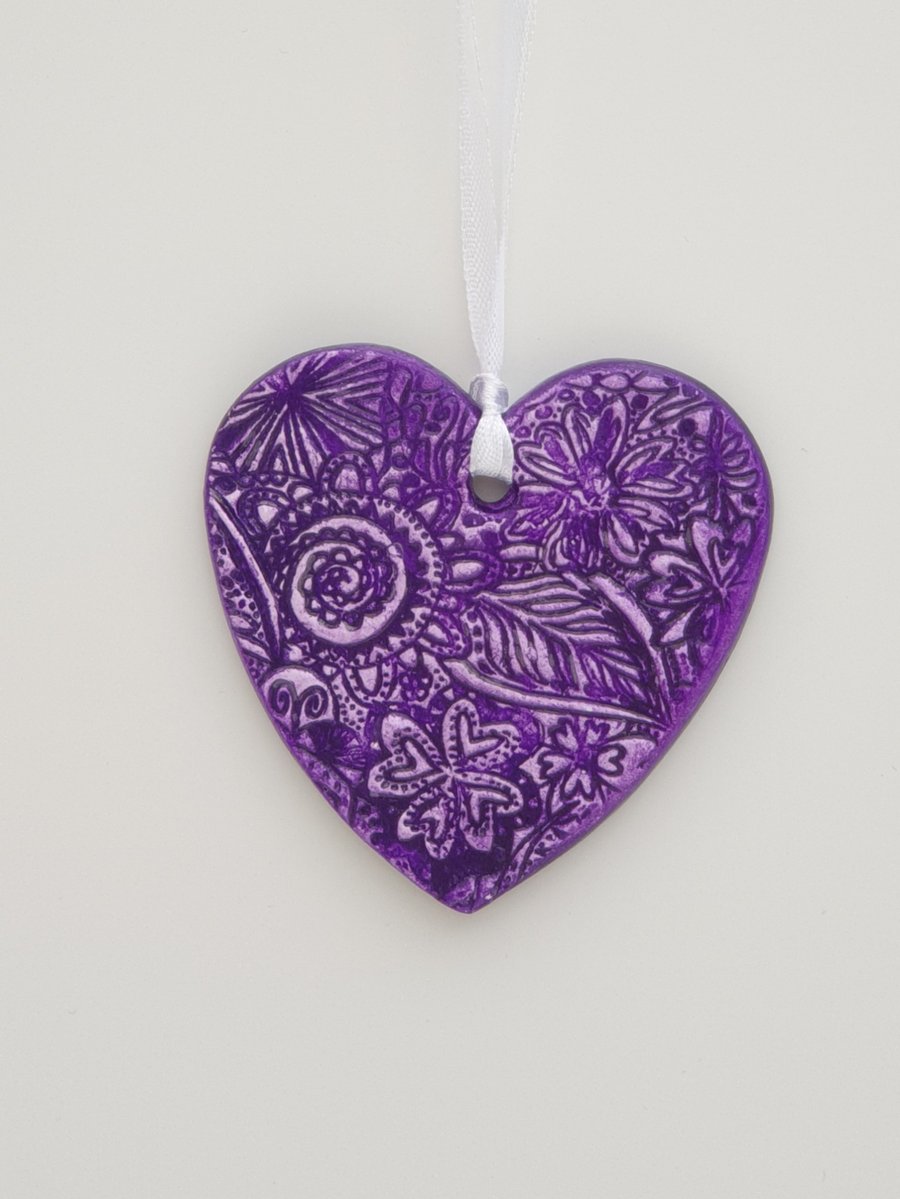 Purple heart clay hanging decoration 