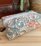 William Morris Make Up Bag - Cream Golden Lily - Image 4