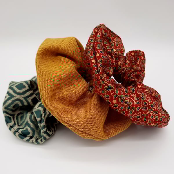 Large scrunchie set, Christmas theme. 