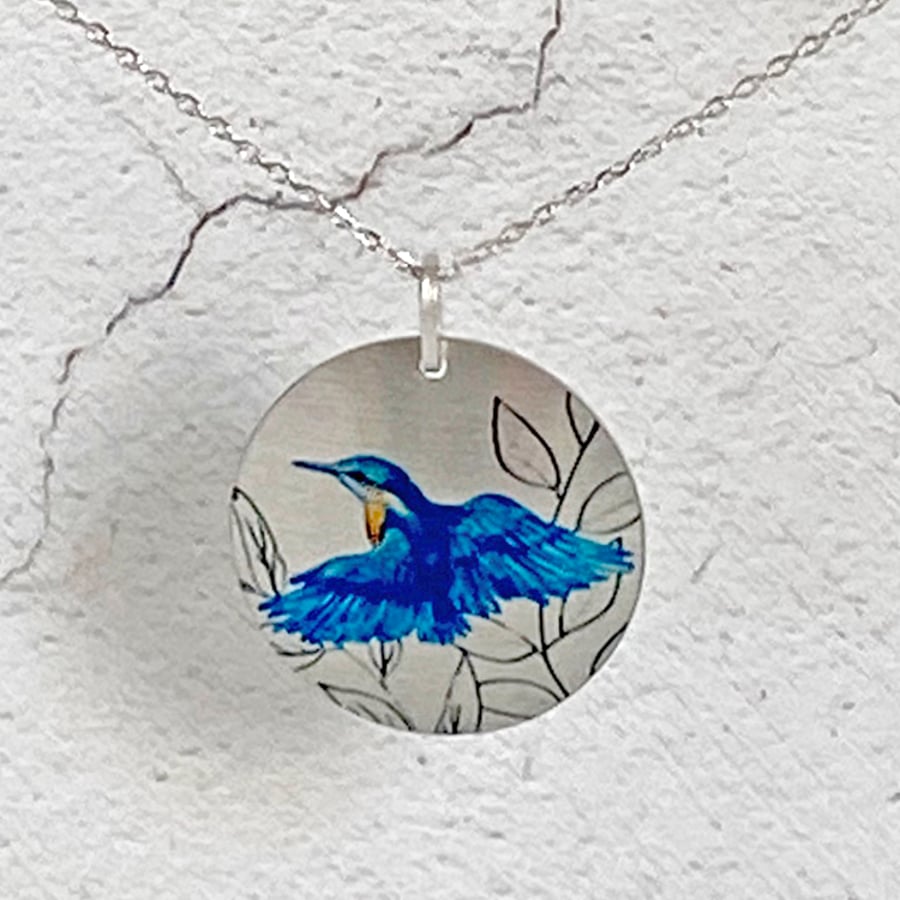 Kingfisher necklace 25mm disc pendant, handmade jewellery. (539)