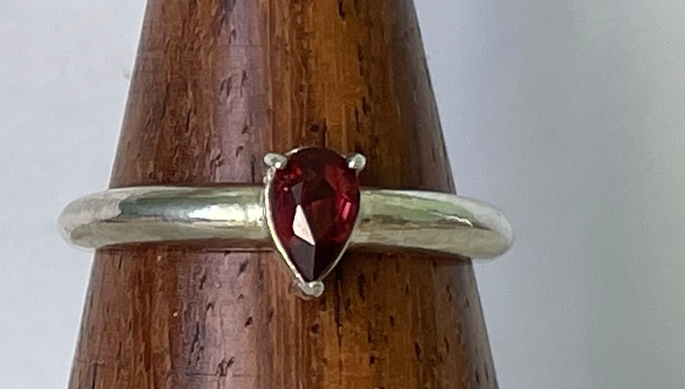 Garnet teardrop ring
