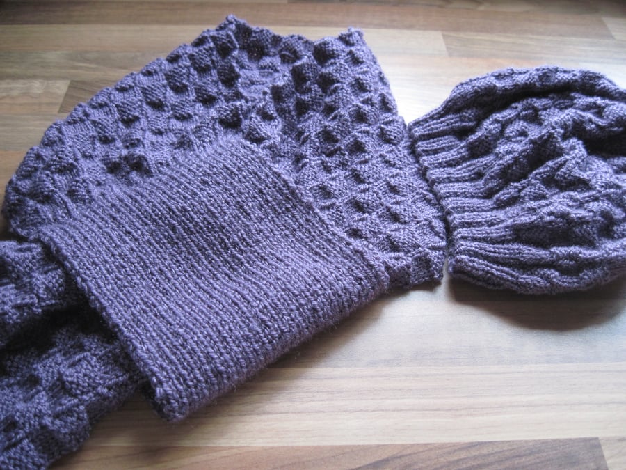 Hand Knitted Hat & Scarf Set