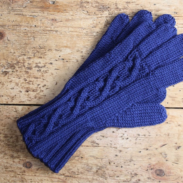 Women's Merino Wool Gloves with cable pattern - French Navy - blue