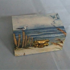 Seaside Beach Gulls Decorated Mini Trinket Chest Box Wooden Treasures Jewellery