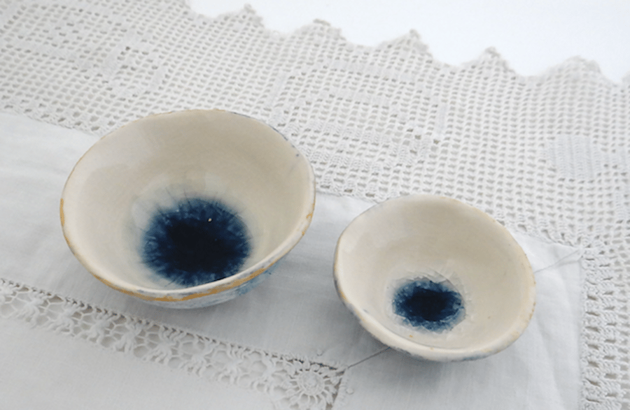 Set of 2 handmade ceramic trinket jewellery bowls - white, cream & sapphire blue