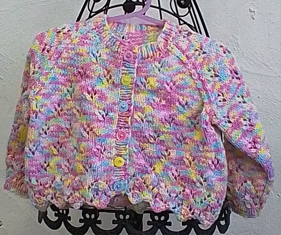 Girl hand knitted cardigan 