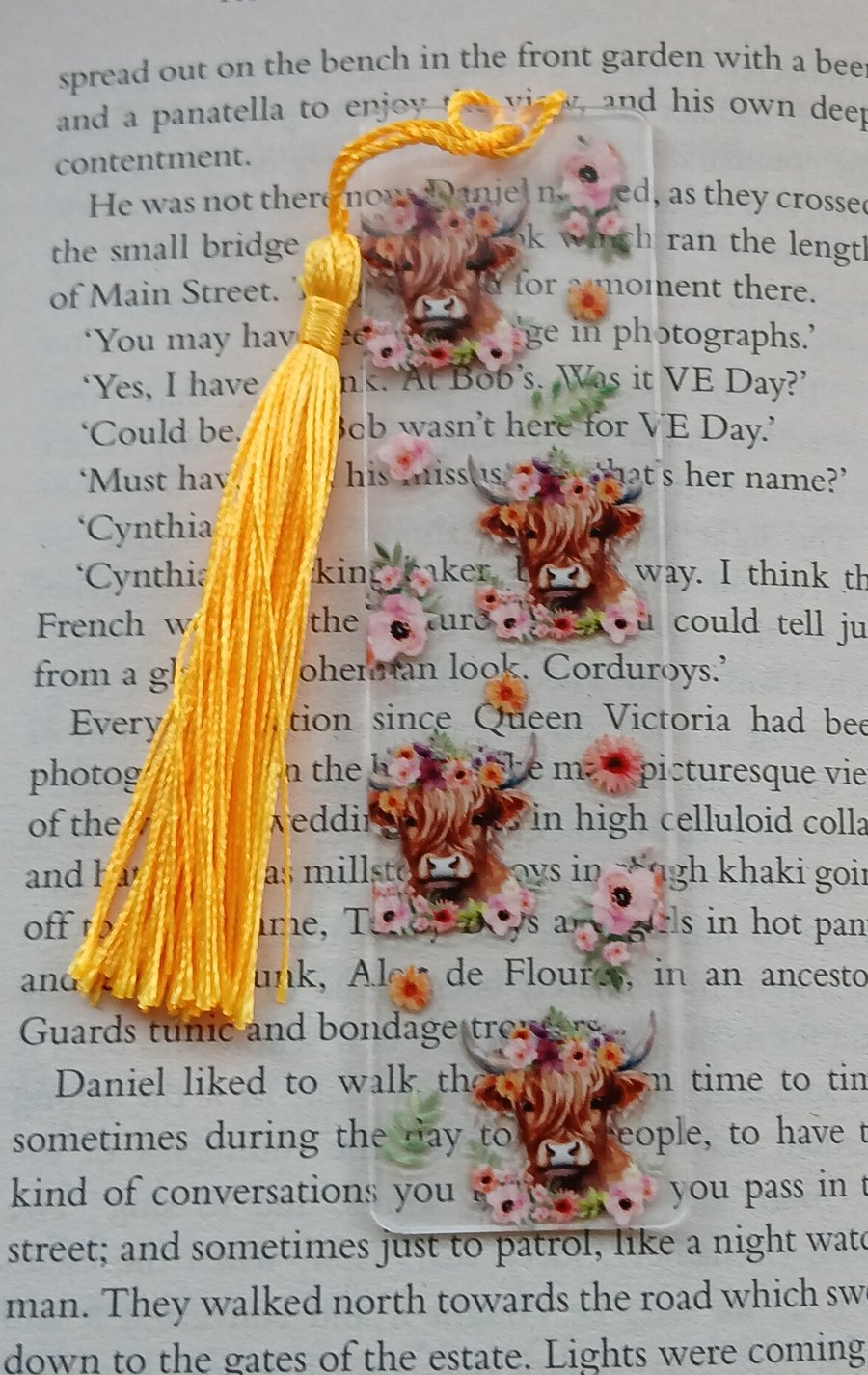 Clear acrylic bookmark 