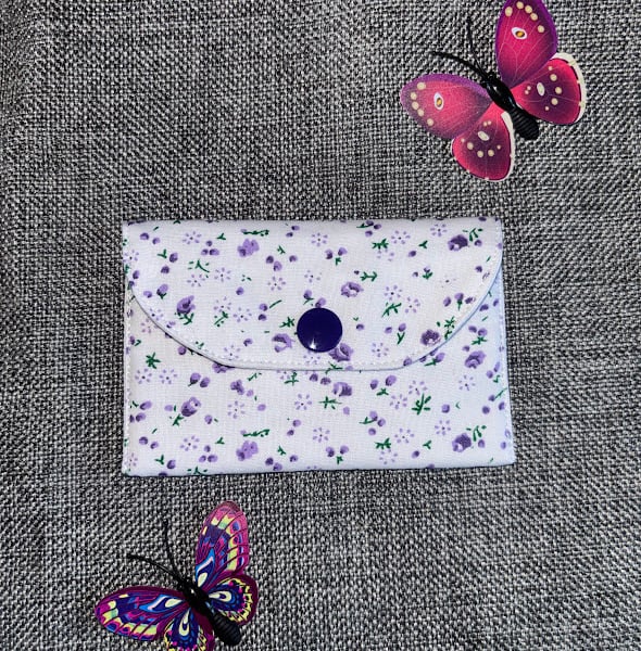 Gift Card Wallet for that Special occasion Tiny Purple Flowers