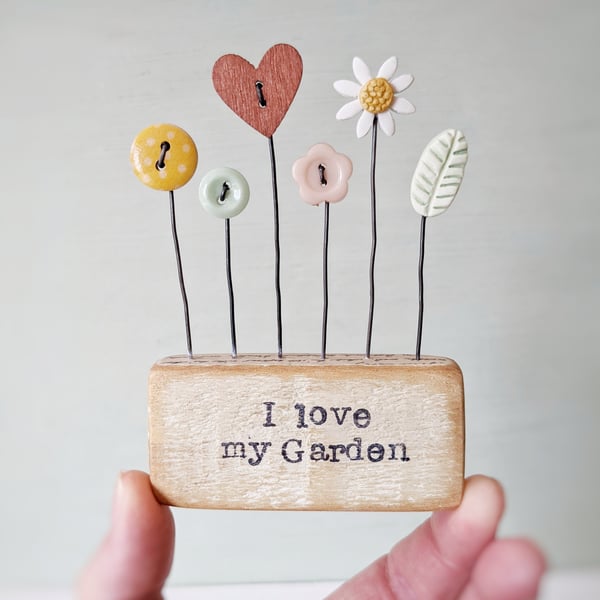 Clay and Button Flower Garden in a Floral Wood Block 'I love my Garden'