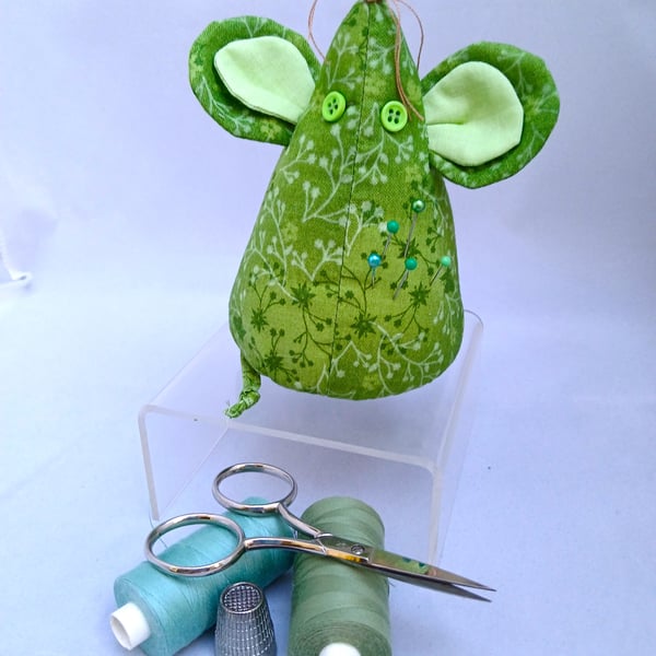 Pin Cushion Mouse in Green Colourway