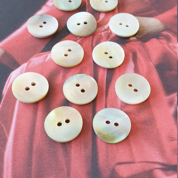 15mm AGOYA Natural Pearl Buttons THICK QUALITY x 6