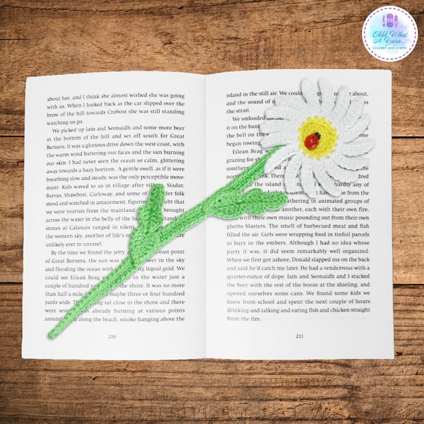 Daisy flower crochet bookmark, daisy page keeper