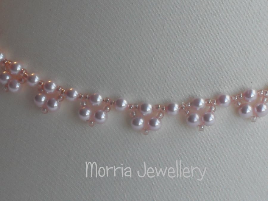 Charlotte - Pink Pearl necklace
