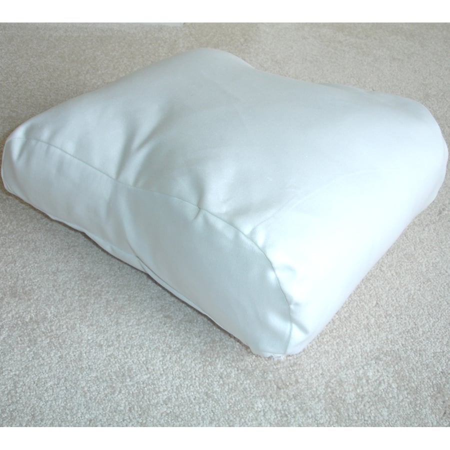 Tempur Pedic Original Travel Neck Pillow Cover Orthopaedic White