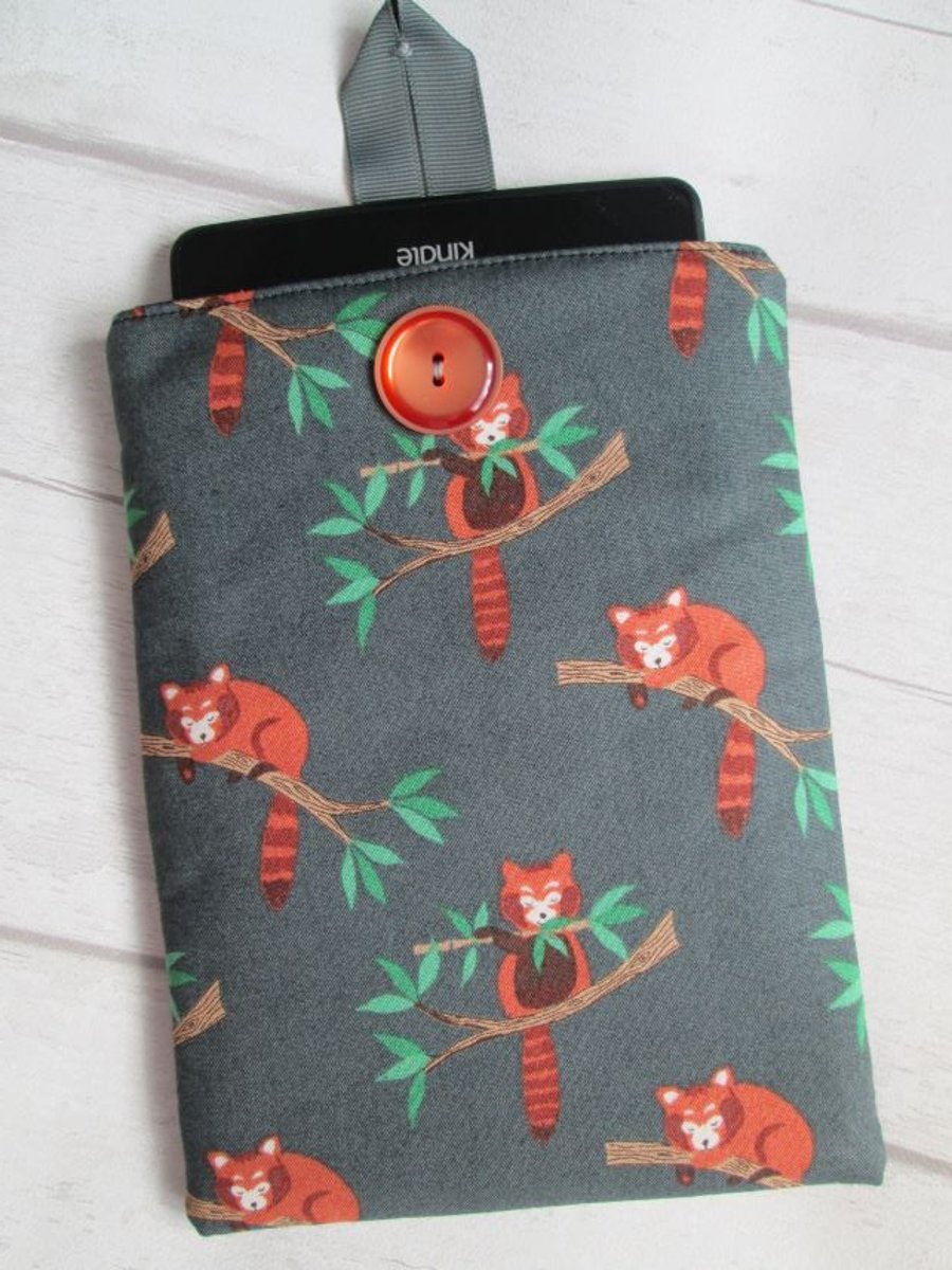 Red Panda Kindle or 7" Tablet Case