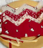 Set of 4 red and cream Skandi-style Christmas party crowns with velvet ribbons - Image 1