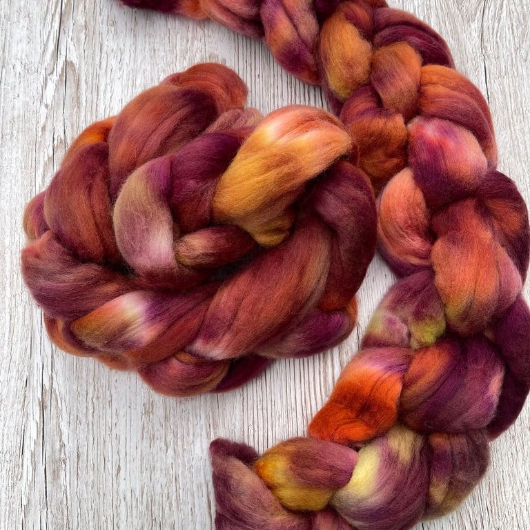 Cormo Hand Dyed Spinning Fibre Autumn Leaves 100g