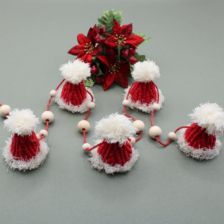 Macrame Santa hat garland