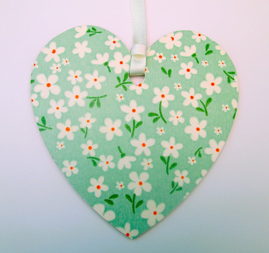 Floral daisy wood decoupage heart hanging decoration