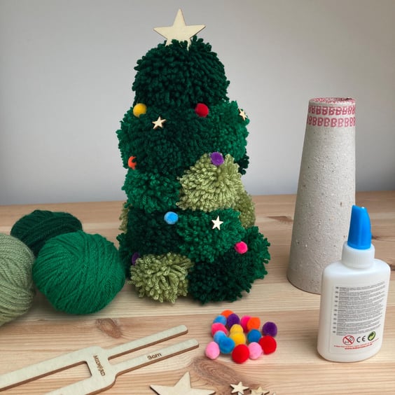 Pompom Christmas Tree - Eco Craft Kit