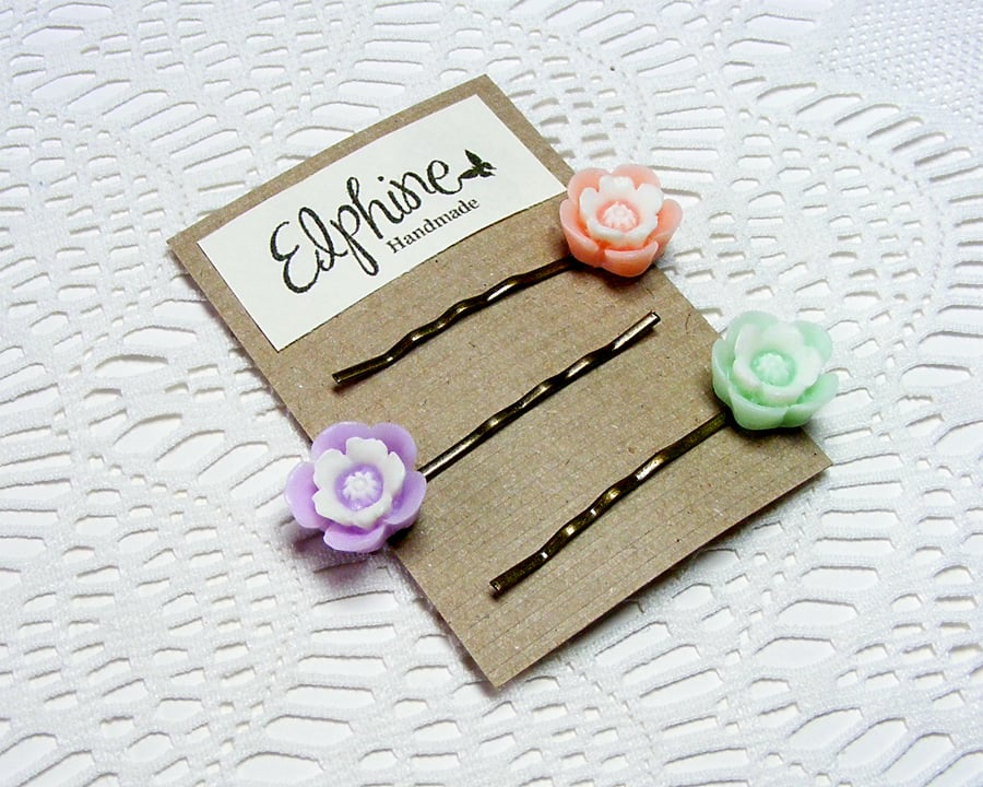 SALE! 50% off! Trio of Bobby Pins with Pastel Flowers