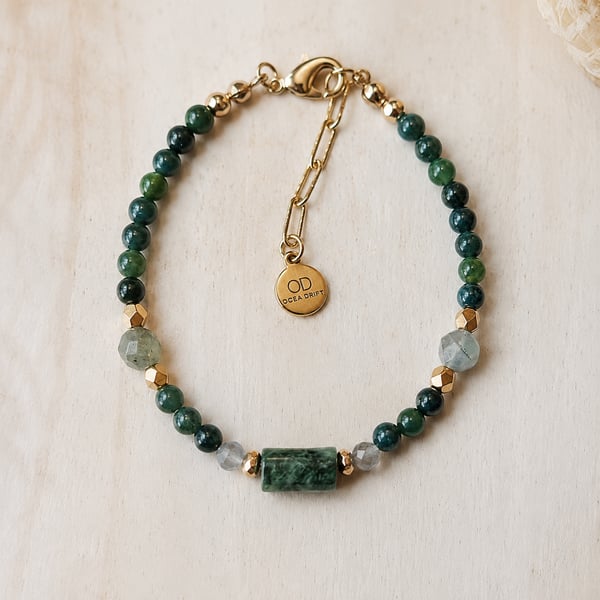Labradorite & Grass Agate Bracelet with Natural Euchlorite – Minimalist Gem