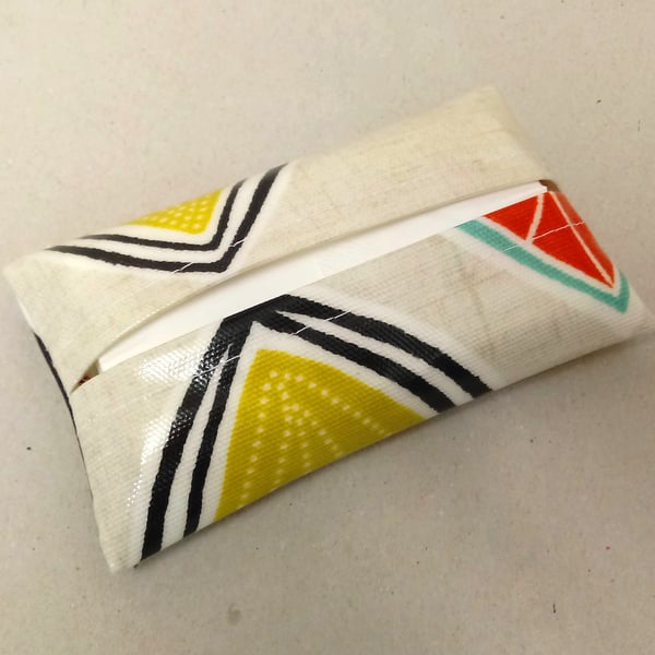 Tissue holder in beige oilcloth with yellow and orange