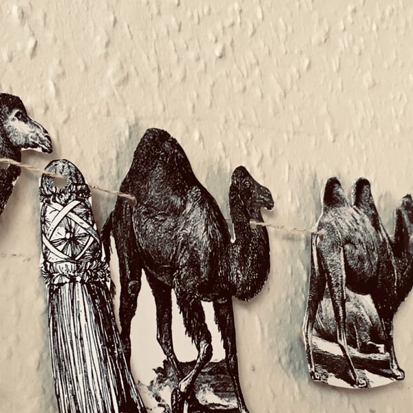 Camel Caravan Paper Garland