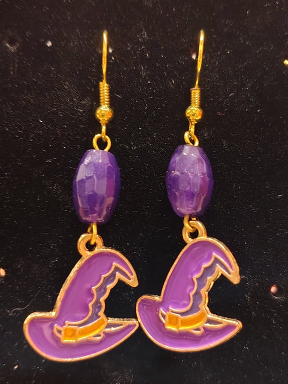 Gold-plated Purple Quartzite Witch hat earrings