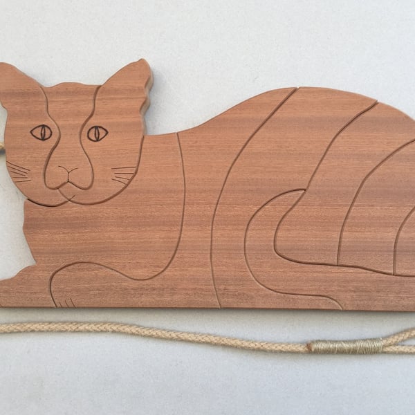 Cat Trivet in either Sapele or Tulipwood