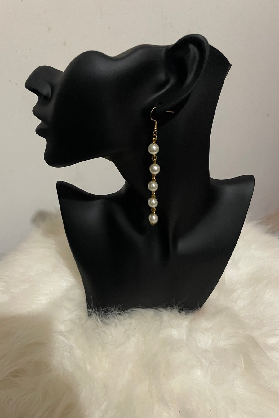 Gold plated pearl earrings 