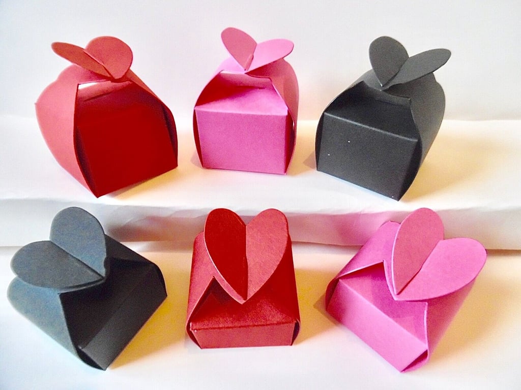 6 very small HEART Top Favour Boxes Gift Box, birthday  