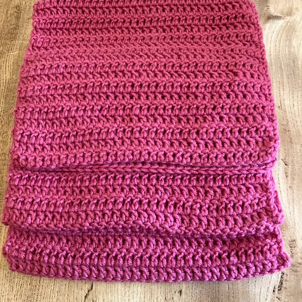 Vintage Rose Crochet Scarf in recycled yarn