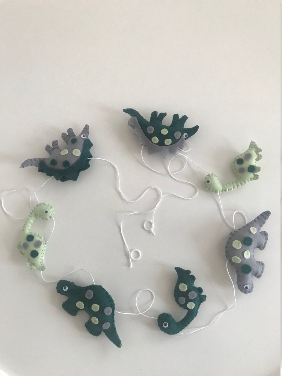 Dinosaur Felt Garland, Handmade Dinosaur Garland, Nursery Room Artisan Felt Garl