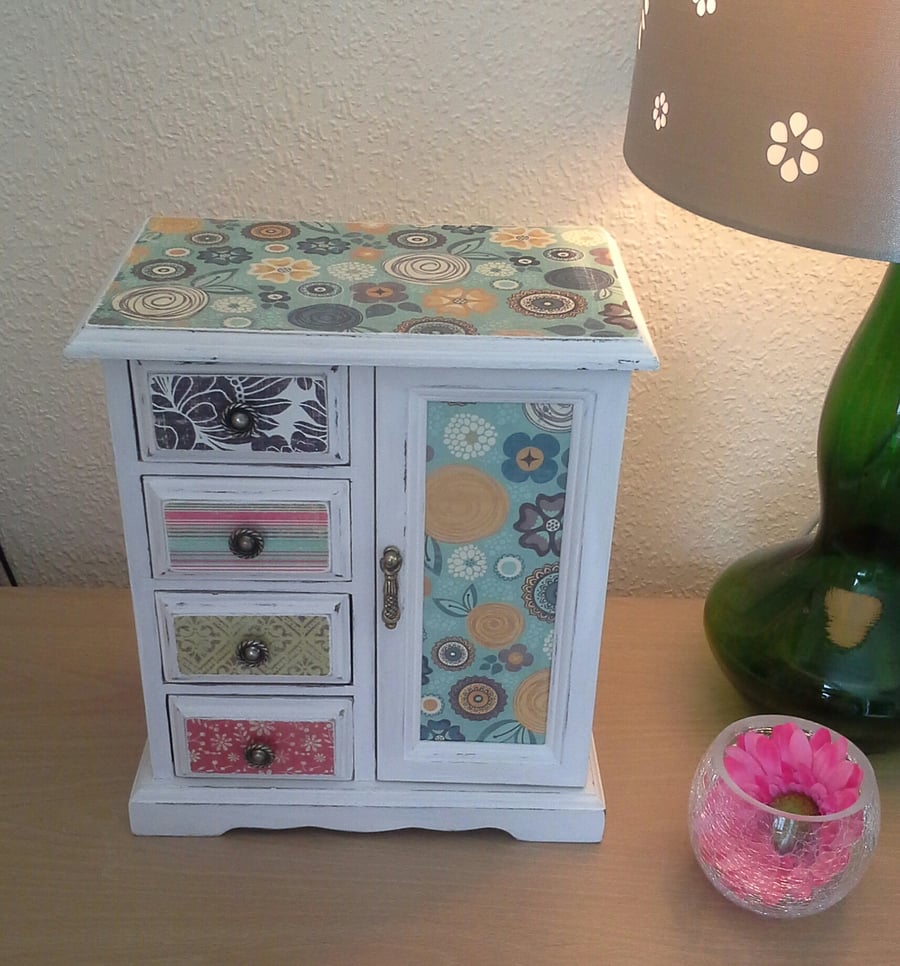 Musical Jewellery Box